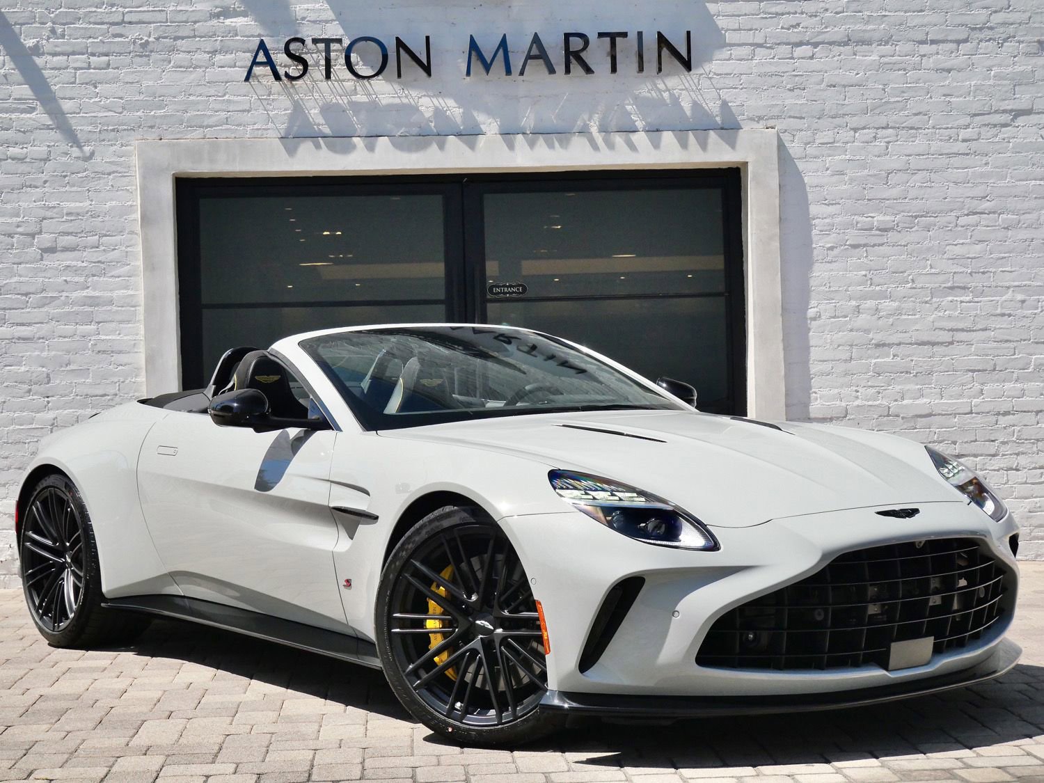 New 2026 Aston Martin V8 Vantage S RWD image 1