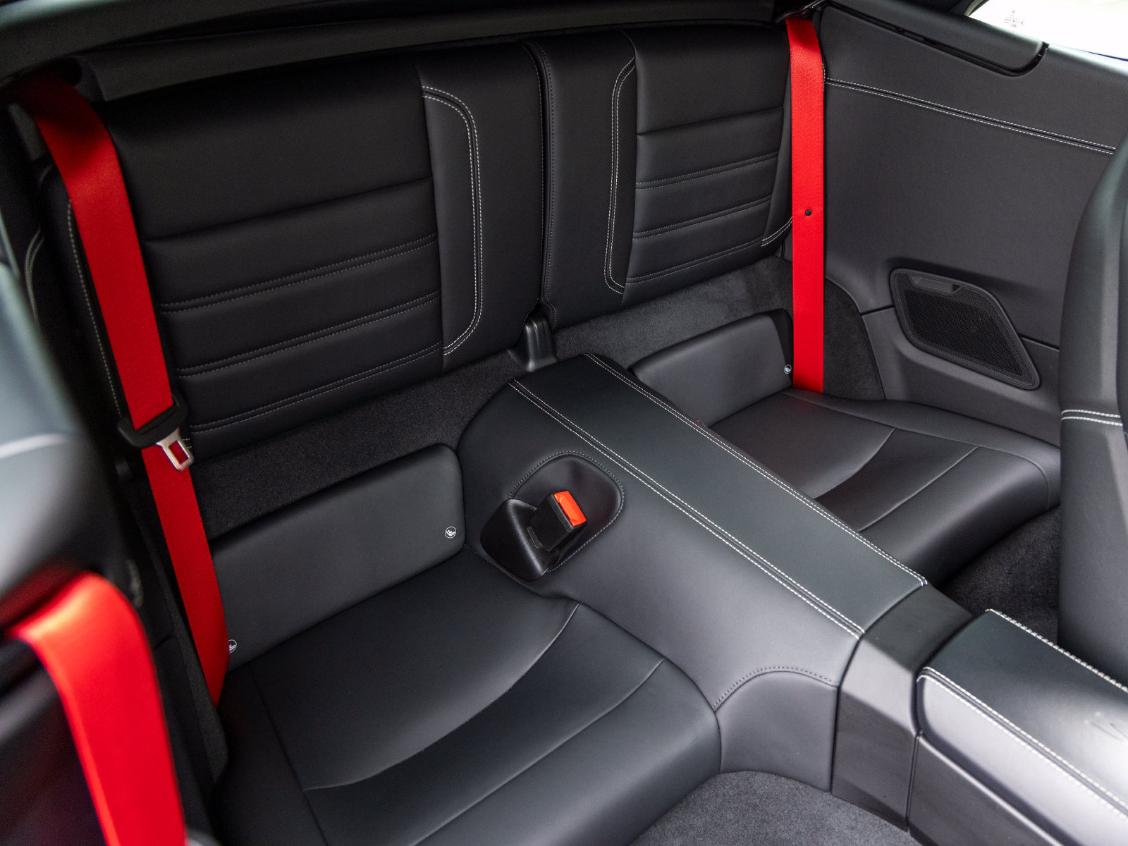 Certified 2025 Porsche 911 Carrera GTS RWD image 56