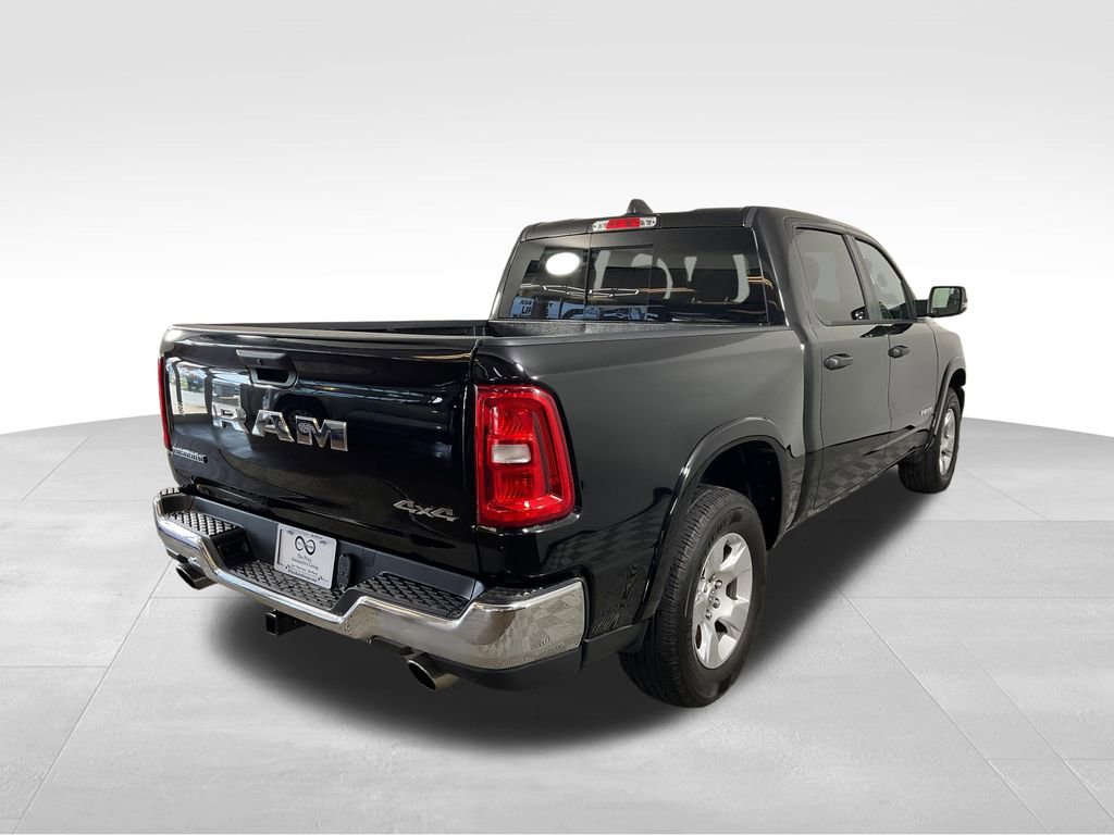 Used 2025 RAM 1500 Big Horn AWD/4WD image 9