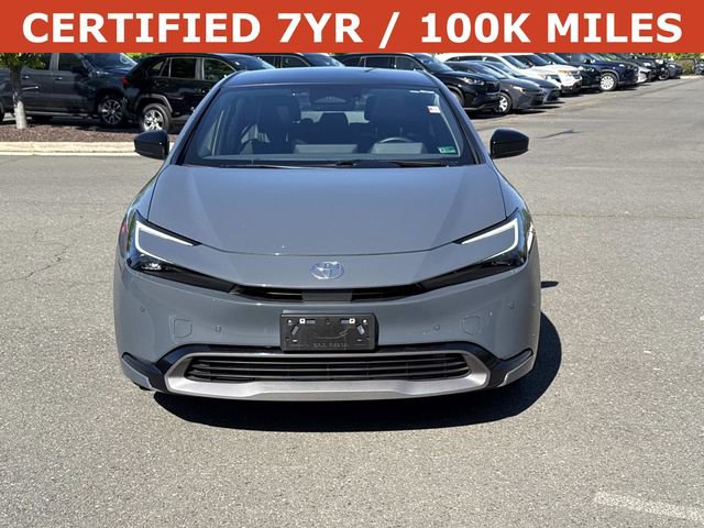 Used 2024 Toyota Prius XLE FWD image 6