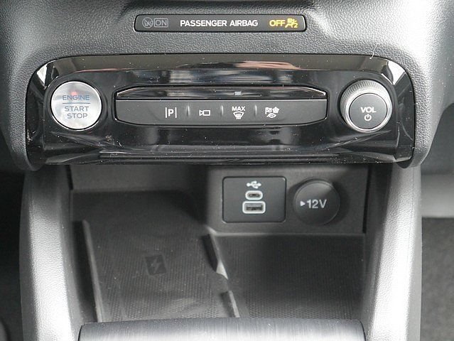 New 2025 Ford Escape SE w/ PHEV Premium Package FWD image 20