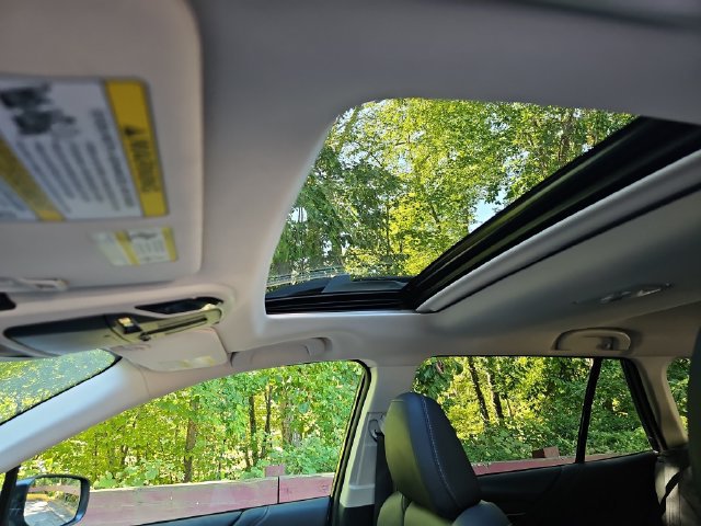 Certified 2024 Subaru Outback Limited AWD/4WD image 17