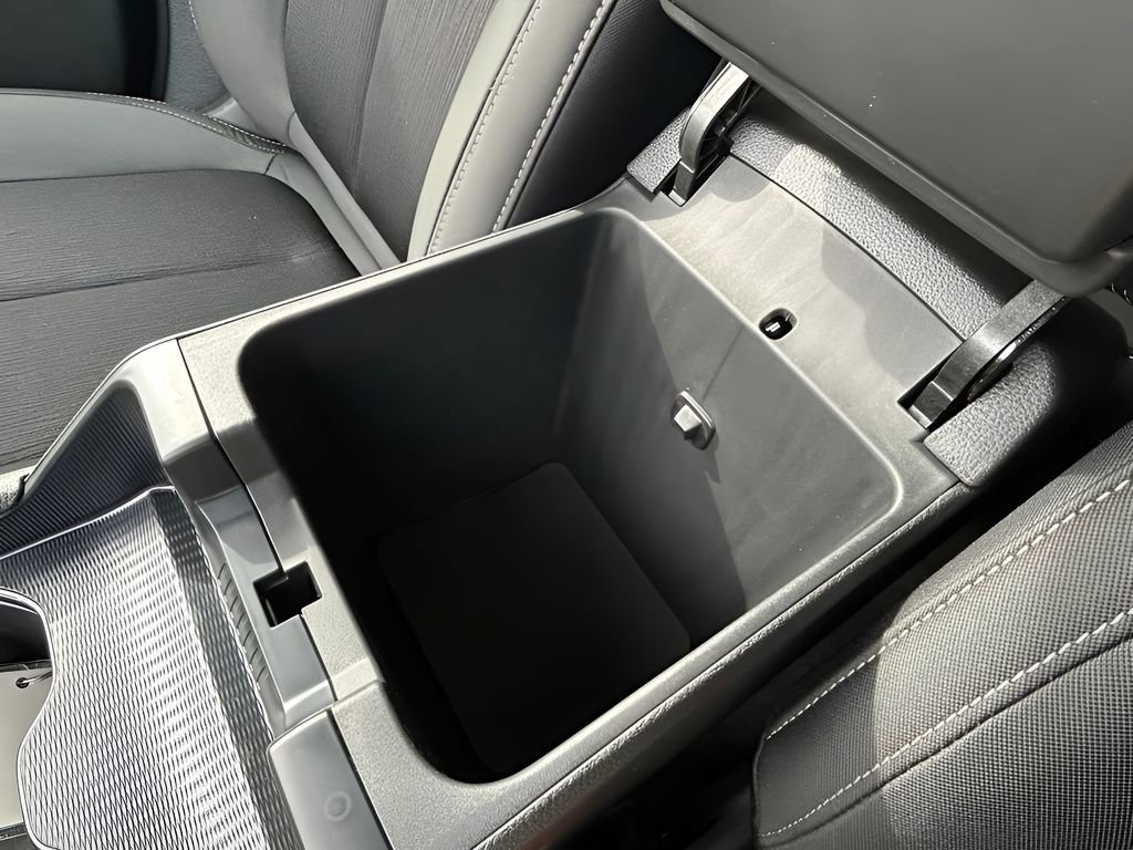 New 2025 Jeep Grand Cherokee L Laredo w/ Luxury Tech Group I image 25