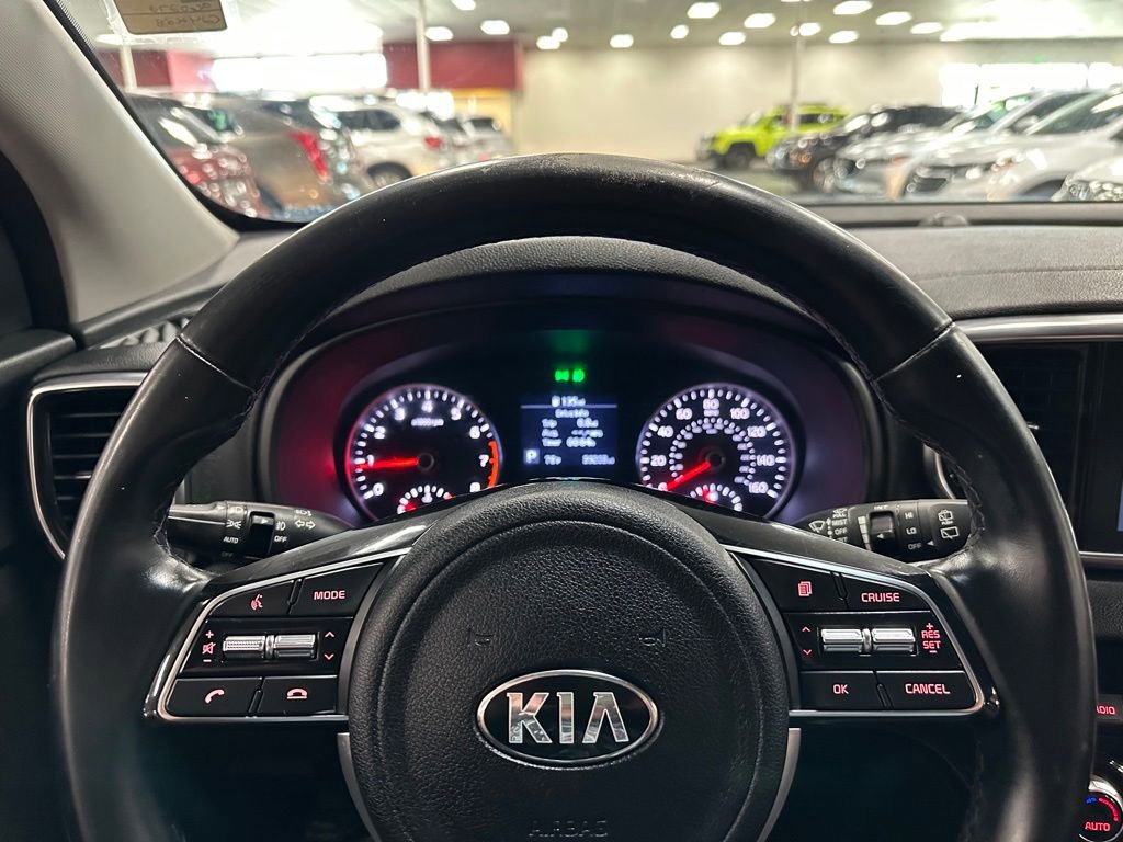 Used 2022 Kia Sportage EX image 17