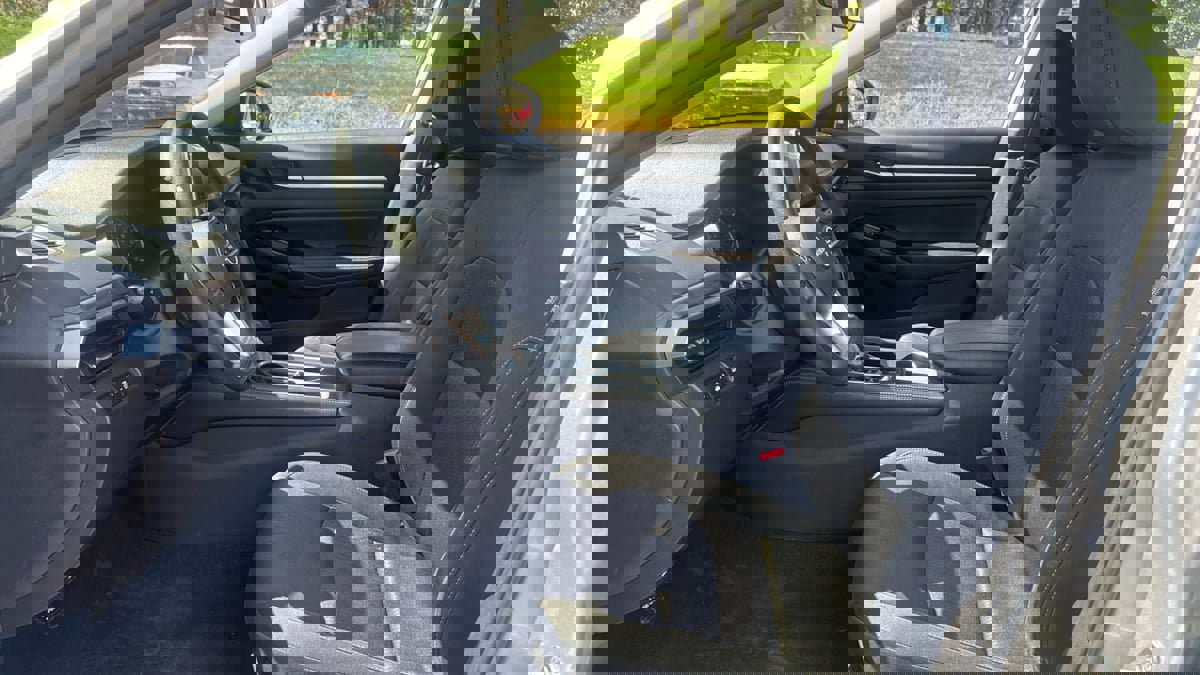 Used 2023 Nissan Altima 2.5 SV image 9