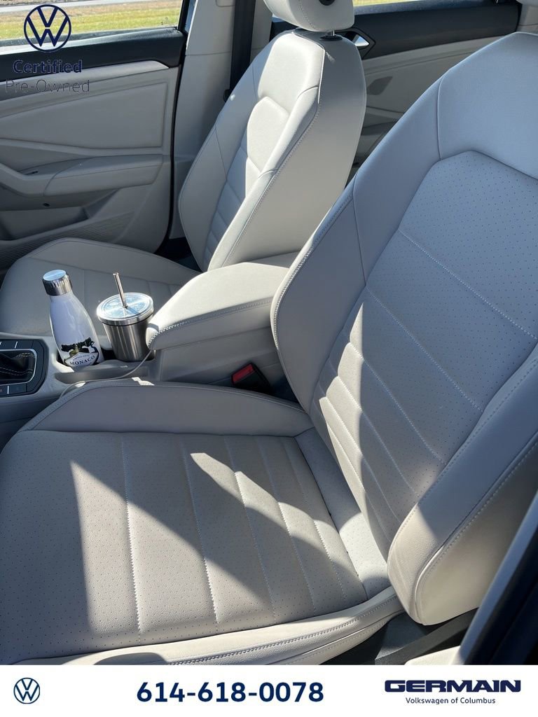 Used 2024 Volkswagen Jetta SE image 19