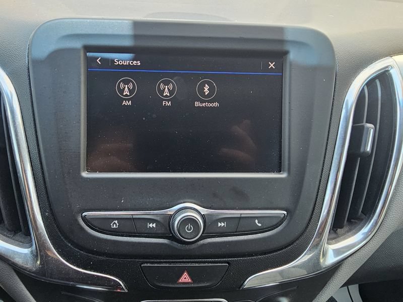 Used 2020 Chevrolet Equinox LS w/ LS Convenience Package FWD image 32