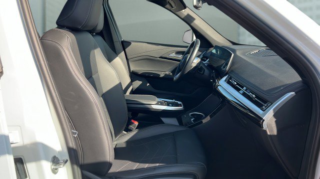 Used 2025 BMW X1 xDrive28i image 29