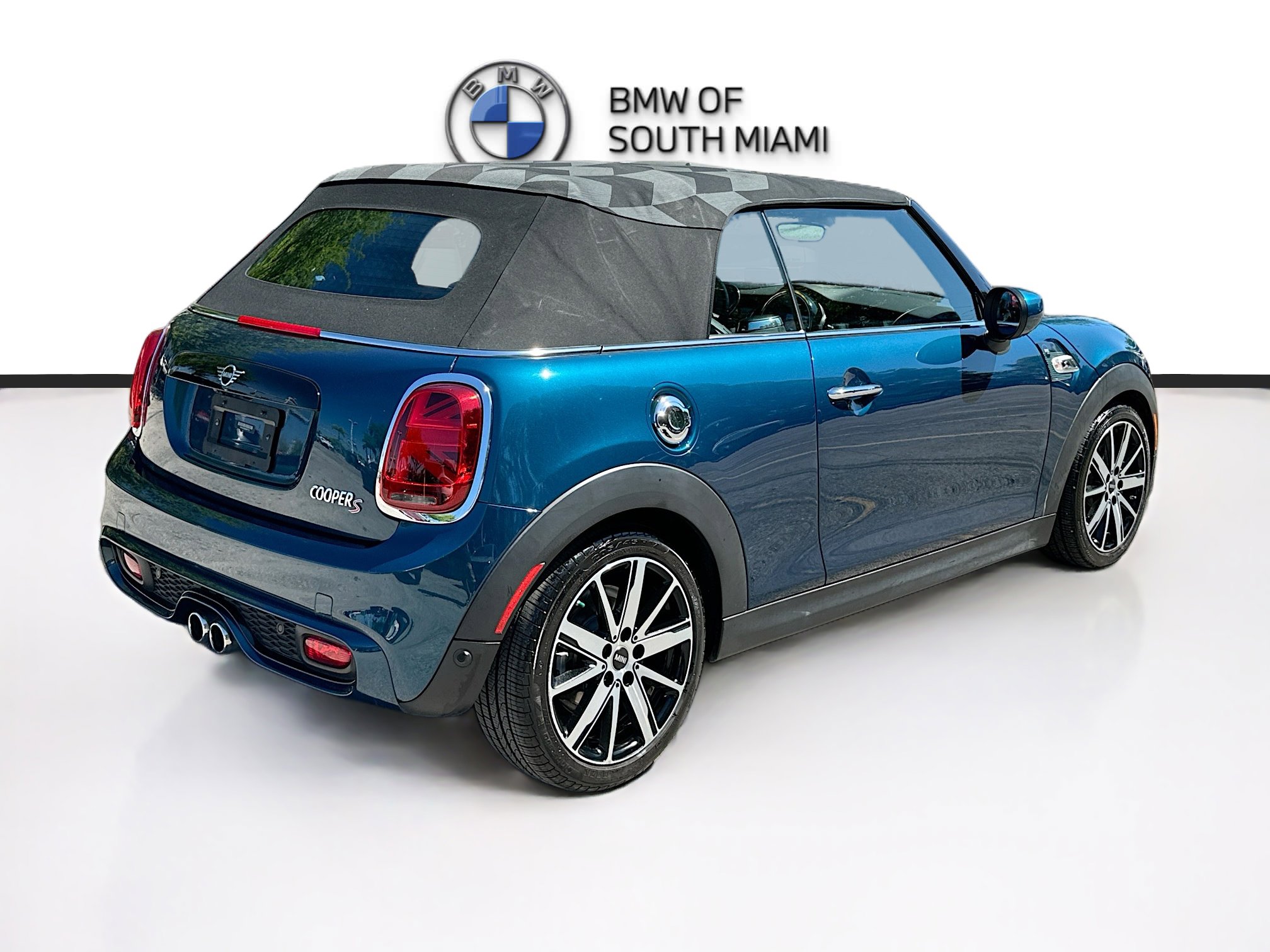 Used 2021 MINI Cooper S w/ Sidewalk Package image 7