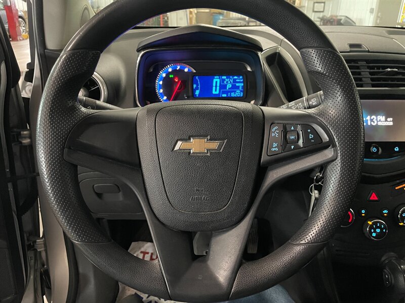 Used 2016 Chevrolet Trax LS AWD/4WD image 8
