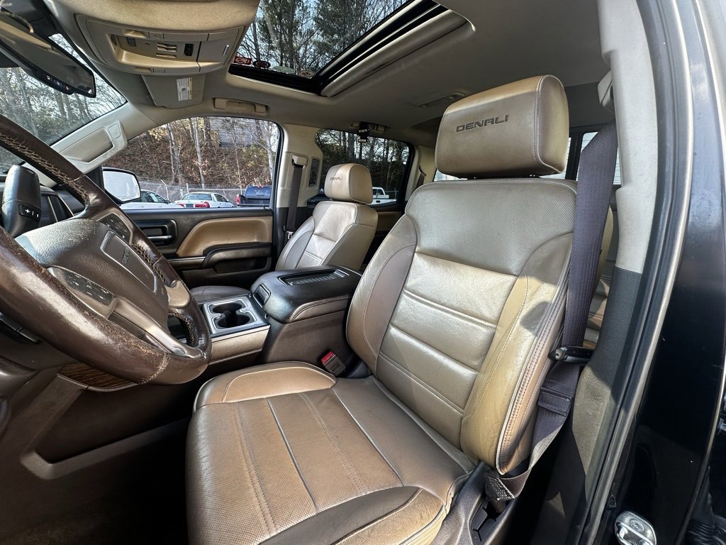 Used 2017 GMC Sierra 1500 Denali w/ Denali Ultimate Package image 9
