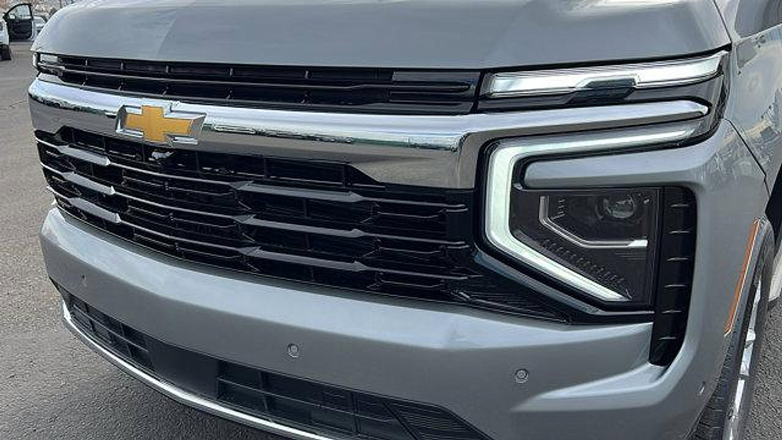 New 2026 Chevrolet Tahoe LS w/ LPO, Get Active Package image 9
