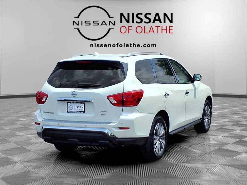 Used 2020 Nissan Pathfinder SV AWD/4WD image 30