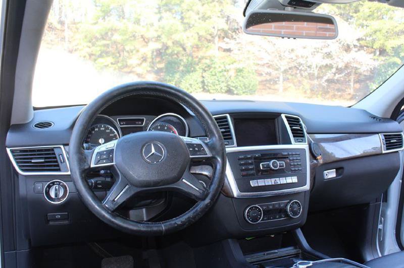 Used 2013 Mercedes-Benz ML 350 4MATIC image 13