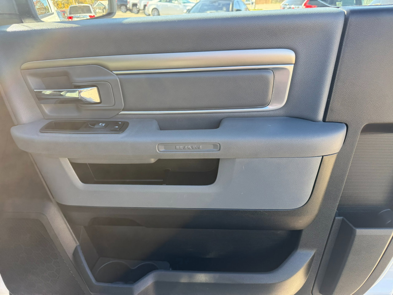 Used 2018 RAM 1500 Tradesman w/ Power & Remote Entry Group image 18