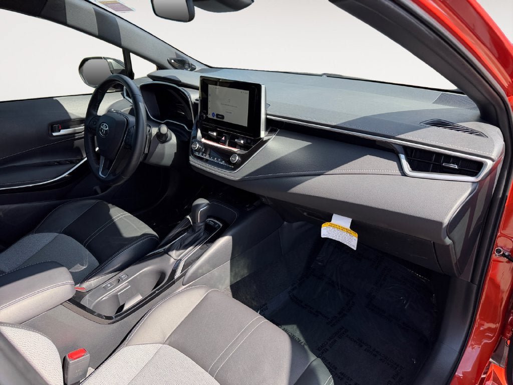 Used 2026 Toyota Corolla XSE FWD image 26