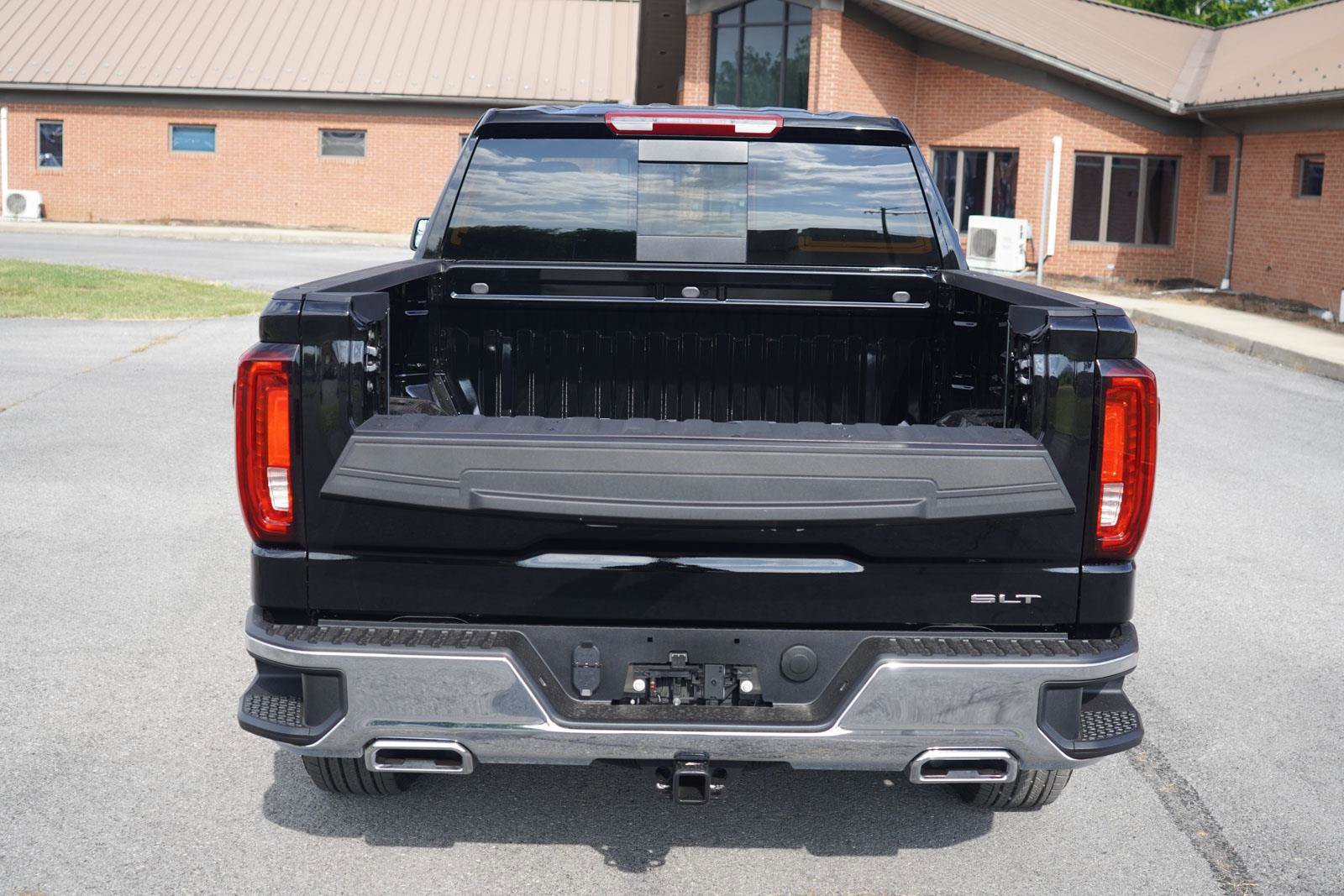 New 2026 GMC Sierra 1500 SLT w/ SLT Convenience Package image 5
