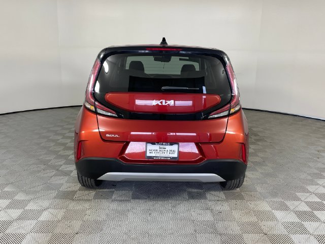 Certified 2023 Kia Soul LX FWD image 21