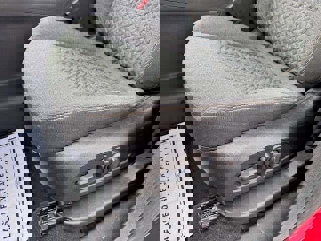 Used 2023 Chevrolet Equinox LT image 25