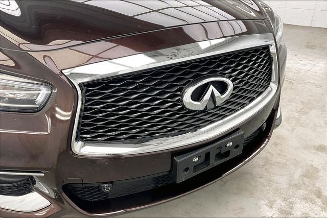 Used 2019 INFINITI QX60 Luxe w/ Sensory Package AWD/4WD image 32
