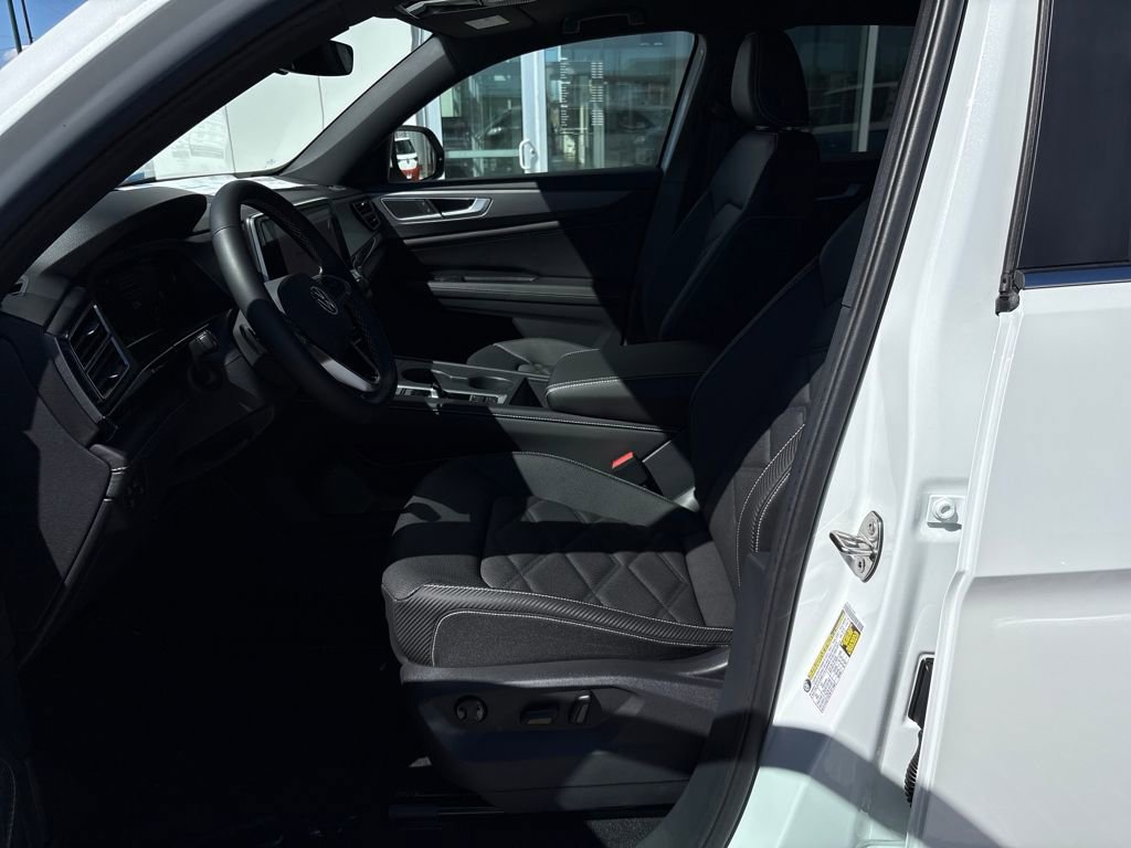 New 2026 Volkswagen Atlas Cross Sport SE image 17