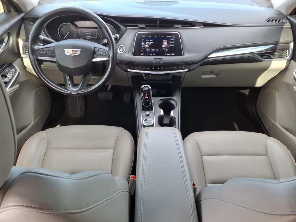 Used 2020 Cadillac XT4 Luxury image 18