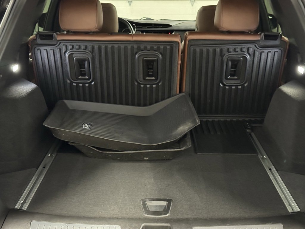 Used 2024 Cadillac XT5 Premium Luxury image 25