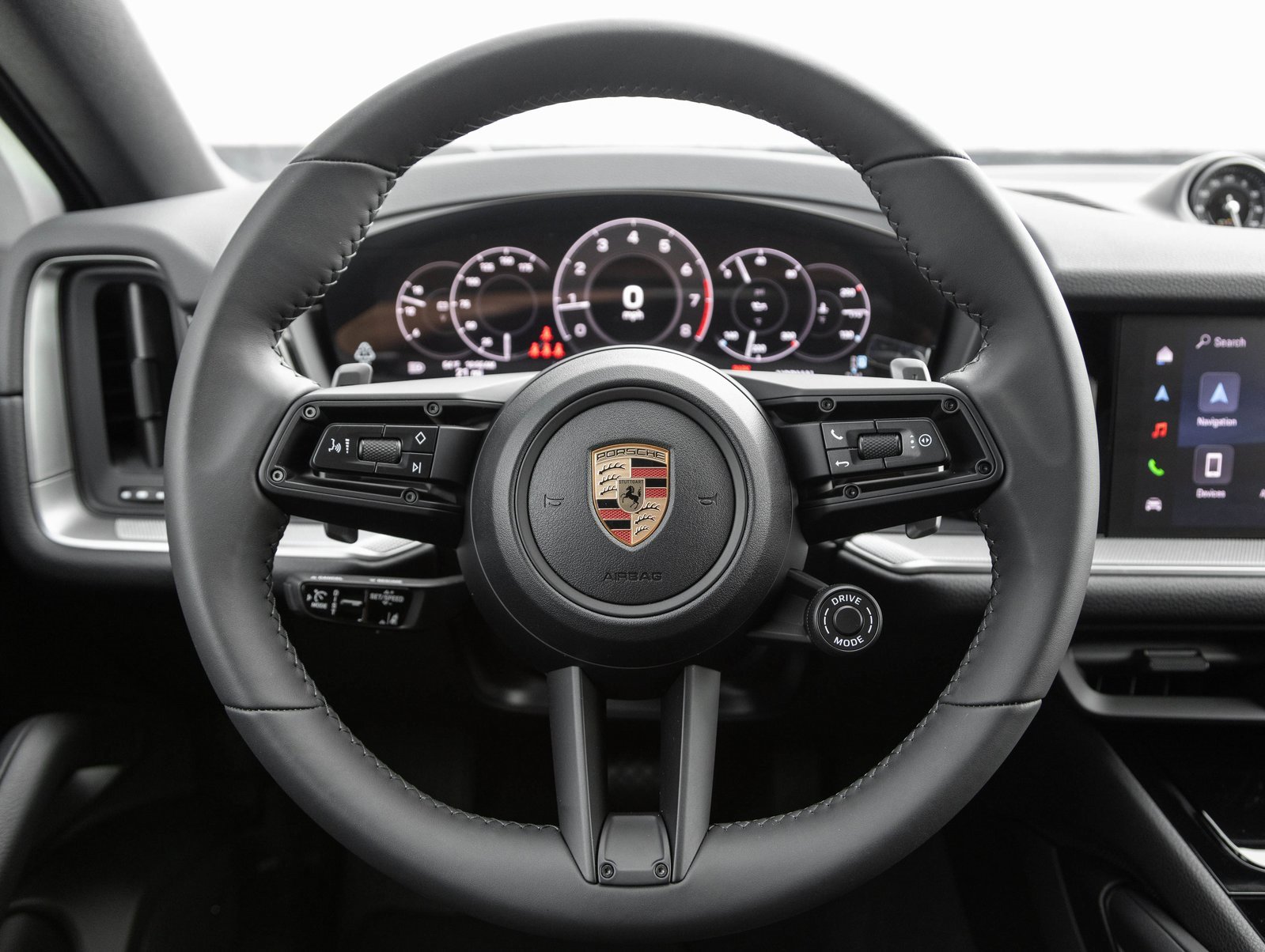 Certified 2026 Porsche Cayenne Coupe image 14