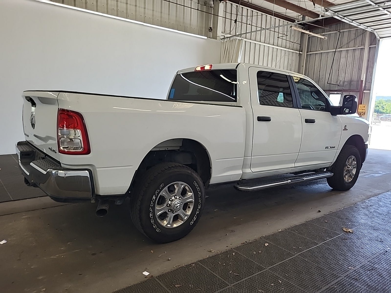 Used 2024 RAM 2500 Big Horn w/ Off Road Package AWD/4WD image 6