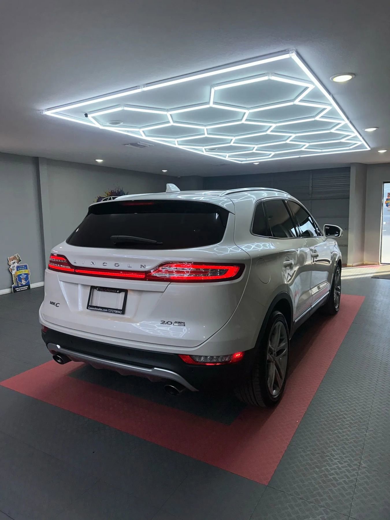 Used 2015 Lincoln MKC AWD w/ Equipment Group 102A Reserve image 6