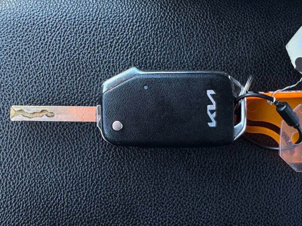 Used 2023 Kia Forte LXS w/ LXS Technology Package FWD image 33