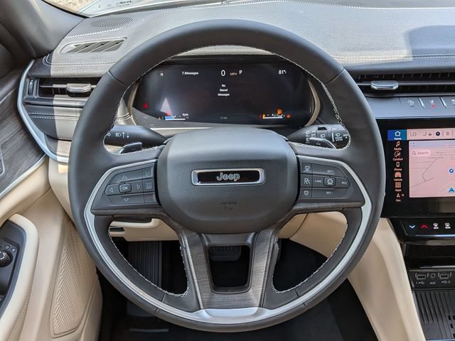 New 2026 Jeep Grand Cherokee Limited w/ Luxury Tech Group II AWD/4WD image 19