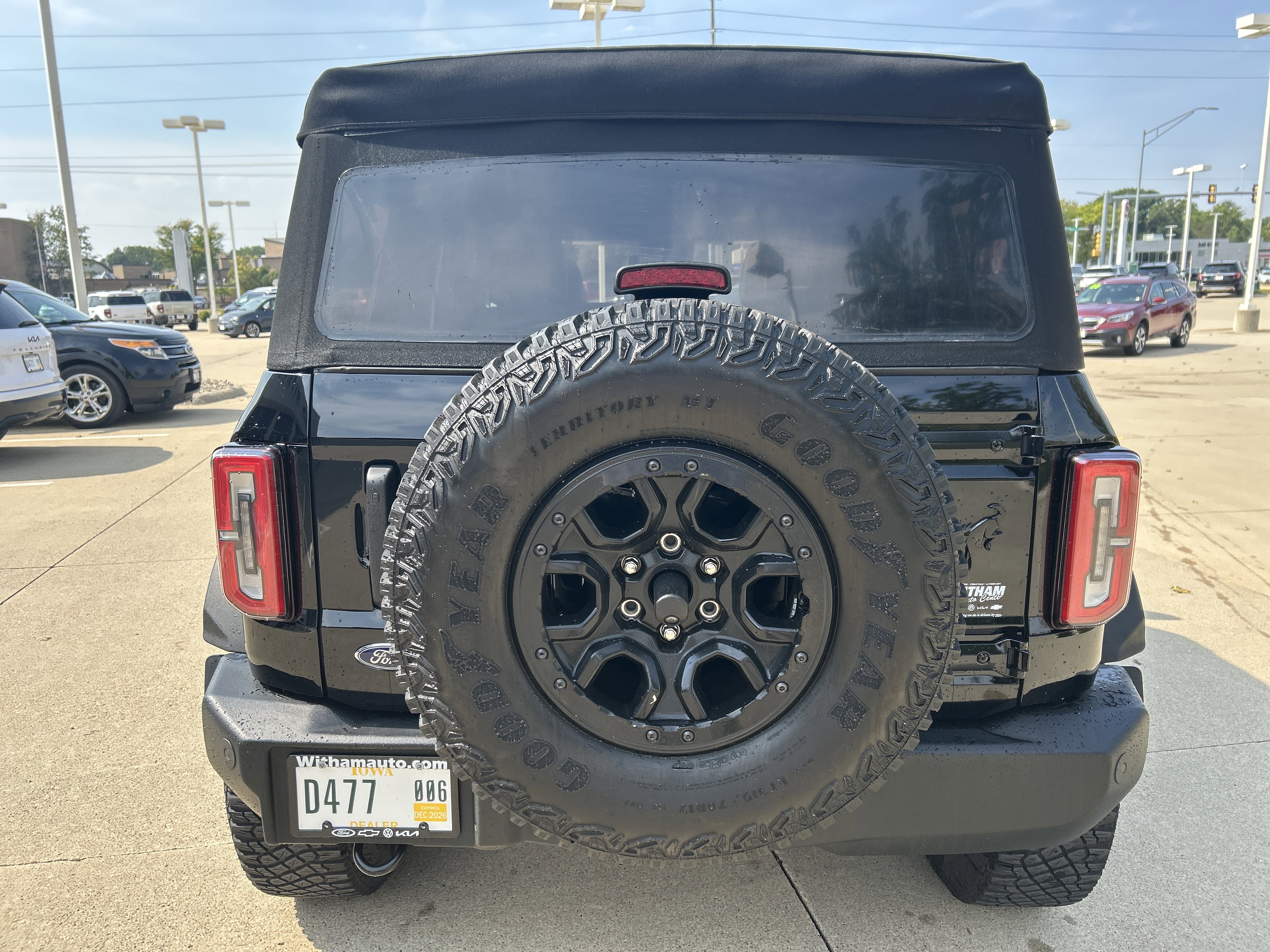 Used 2022 Ford Bronco Wildtrak image 5