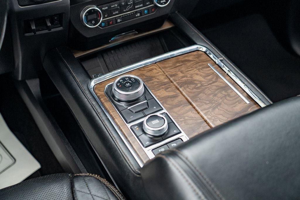 Used 2020 Ford Expedition Platinum image 24