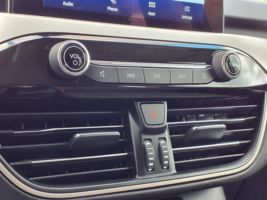 Certified 2022 Ford Escape SE w/ Convenience Package image 12