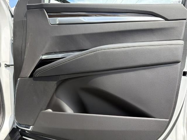 Certified 2025 Cadillac Escalade Premium Luxury w/ LPO, Floor Liner Package AWD/4WD image 14