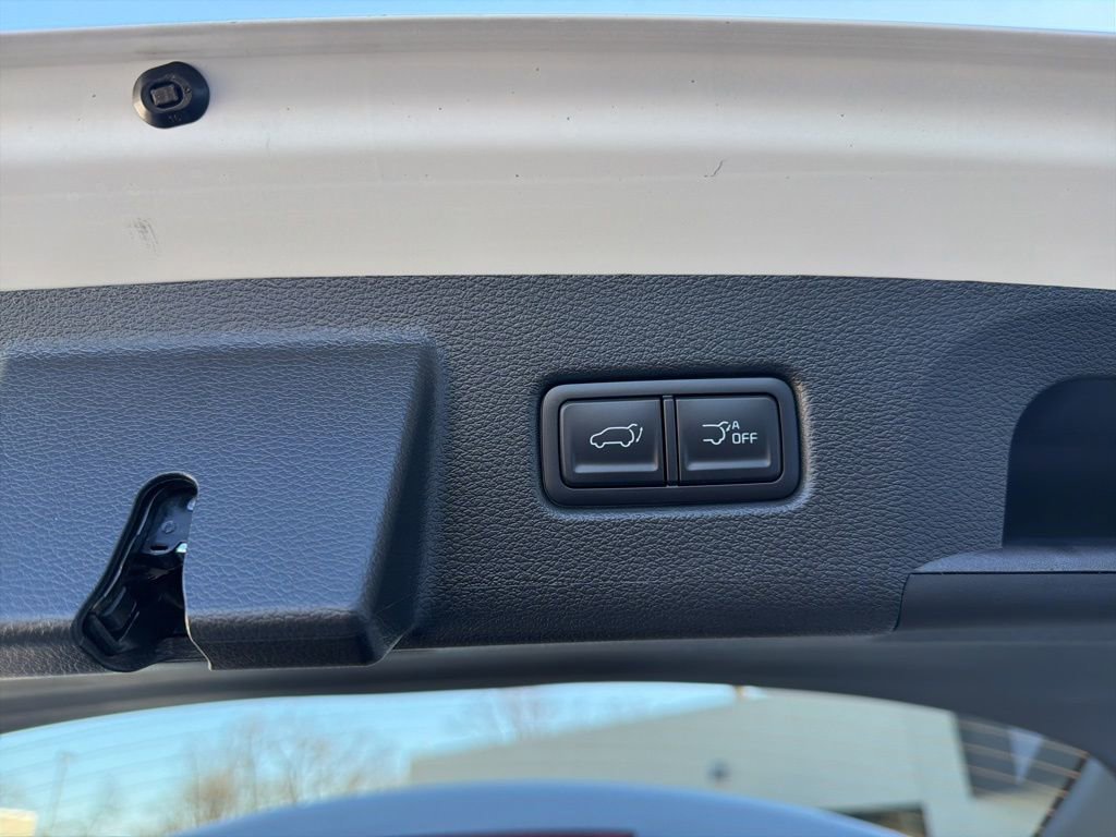 Used 2025 Kia Telluride EX X-Line AWD/4WD image 19