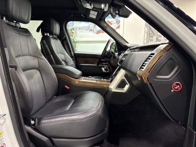 Used 2018 Land Rover Range Rover image 53