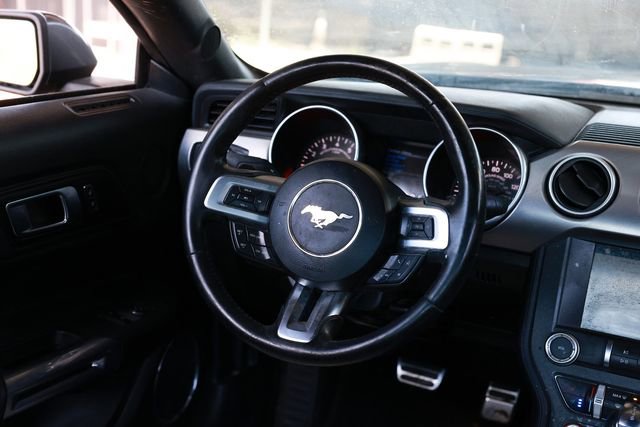 Used 2019 Ford Mustang GT Premium RWD image 31