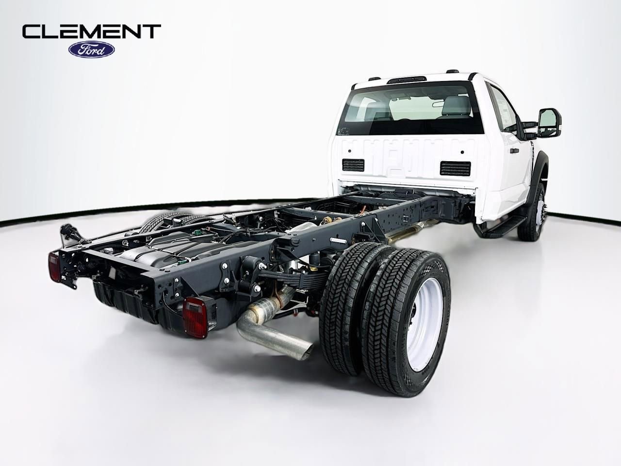 New 2026 Ford F550 4x4 Regular Cab Super Duty image 6