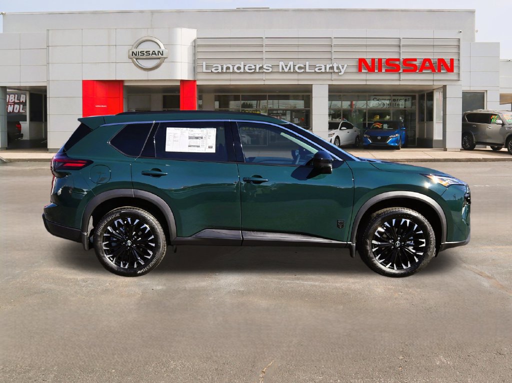 New 2027 Nissan Rogue Dark Armor FWD image 2