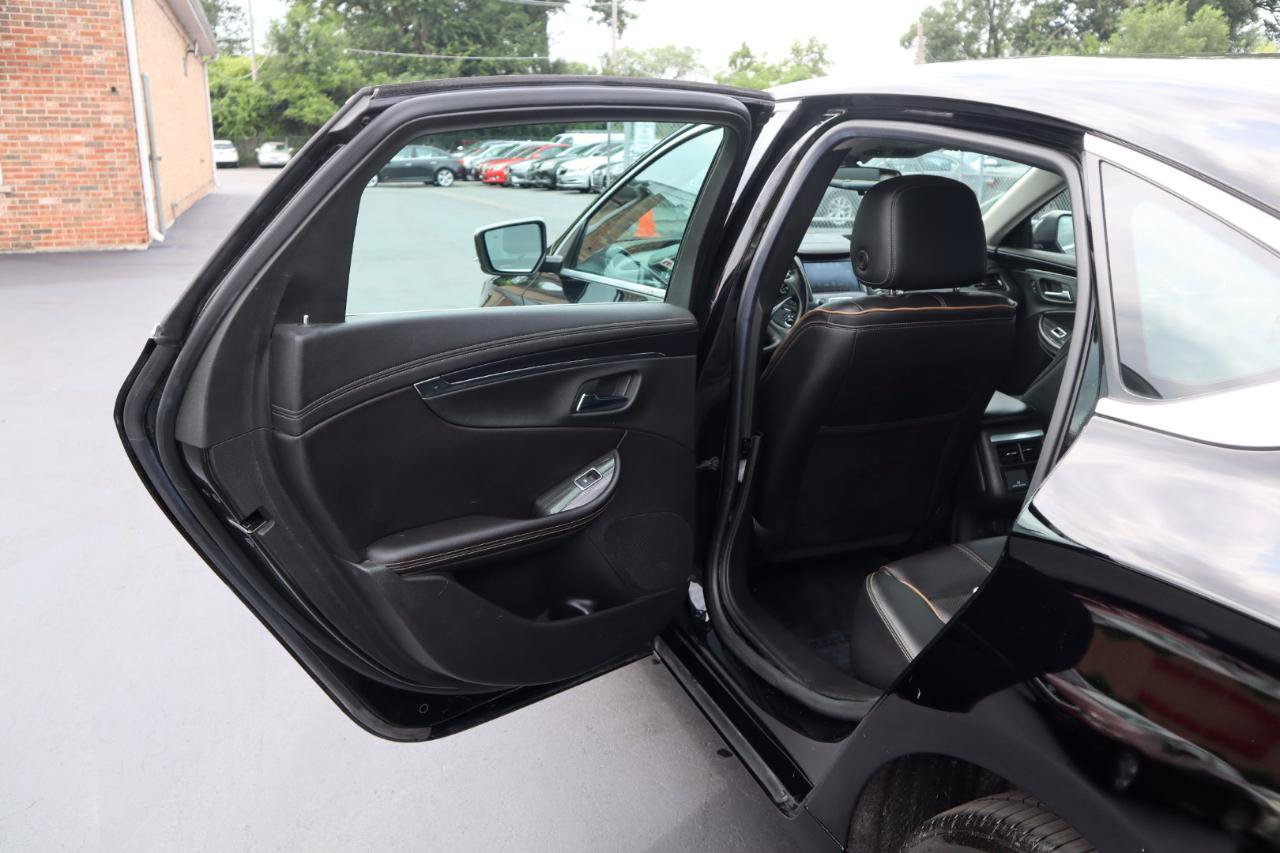 Used 2018 Chevrolet Impala Premier FWD image 15