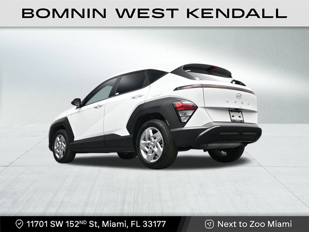 Used 2024 Hyundai Kona SE image 23