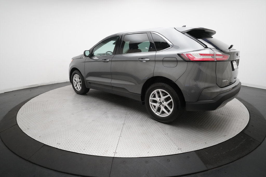 Used 2024 Ford Edge SEL w/ Convenience Package AWD/4WD image 35