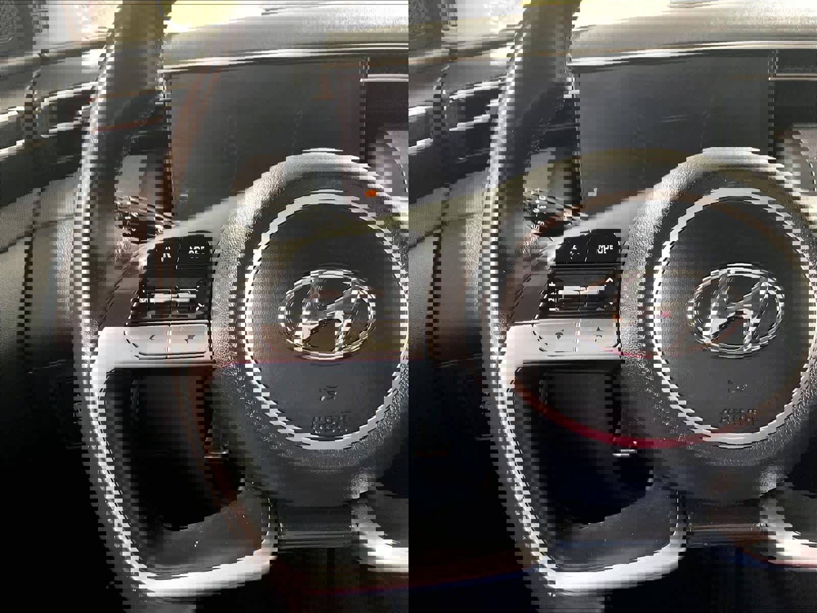 Certified 2023 Hyundai Tucson SEL w/ Convenience Package AWD/4WD image 23