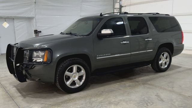 Used 2011 Chevrolet Suburban LTZ image 4