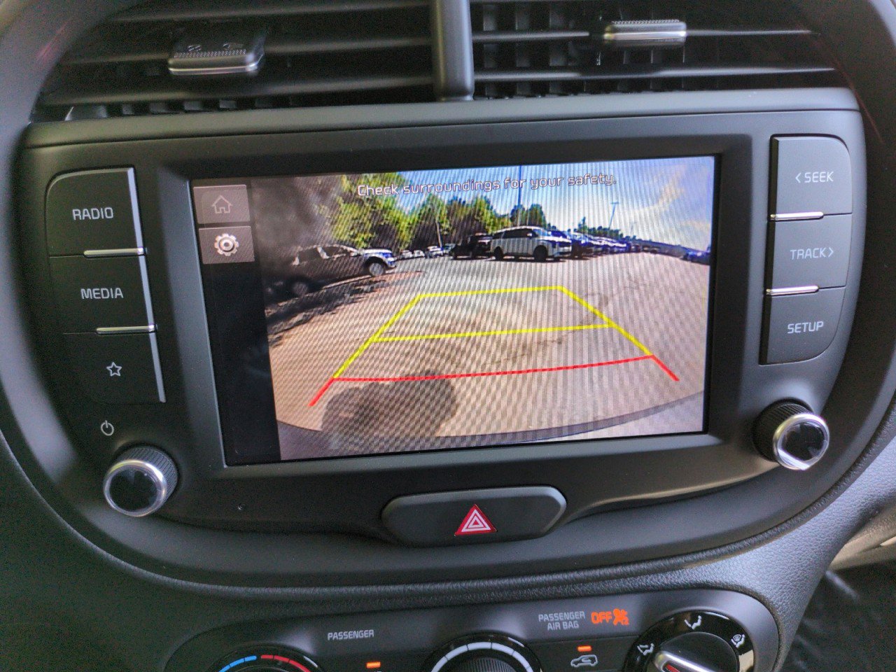 New 2025 Kia Soul LX w/ LX Technology Package FWD image 27