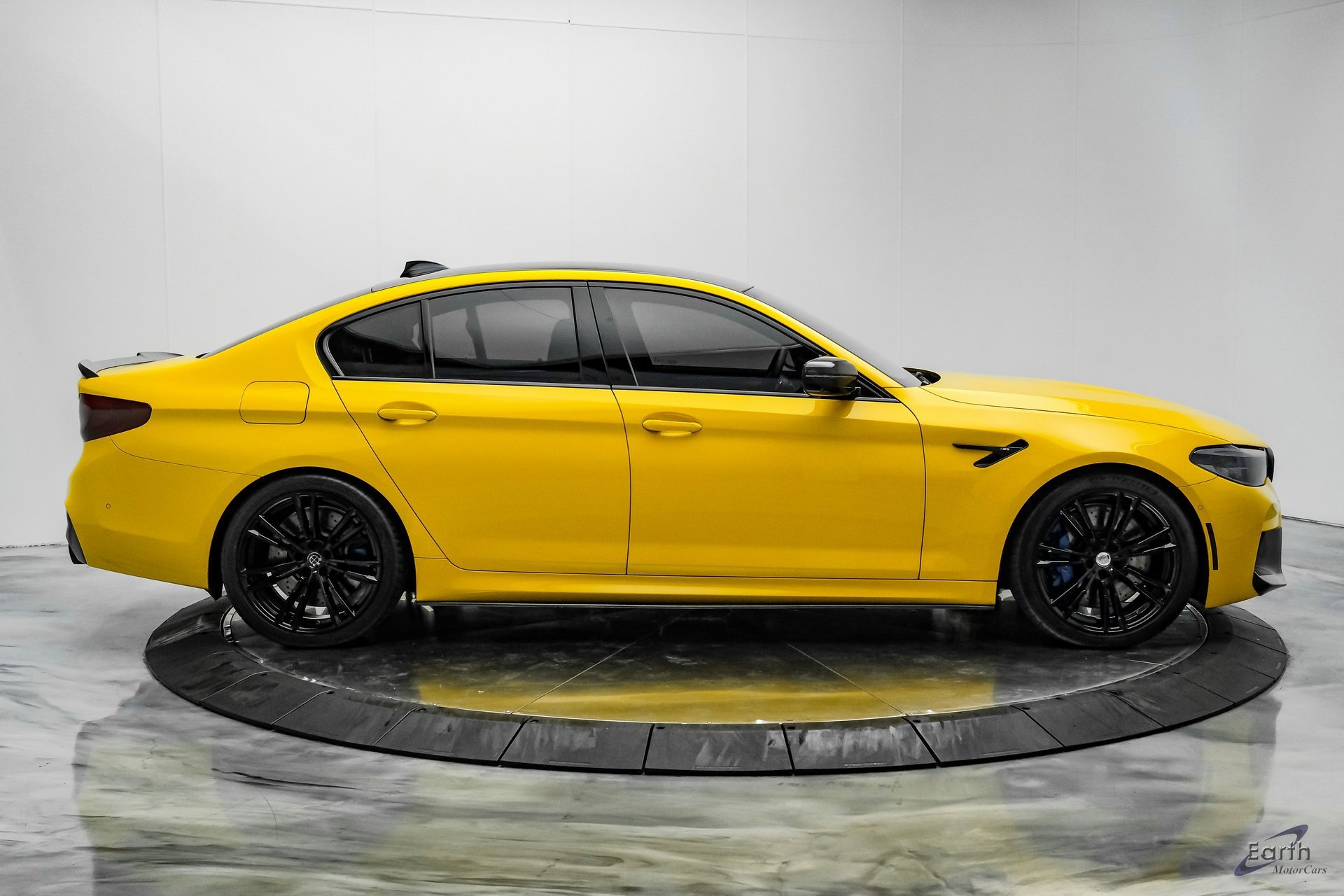 Used 2020 BMW M5 w/ Executive Package image 18