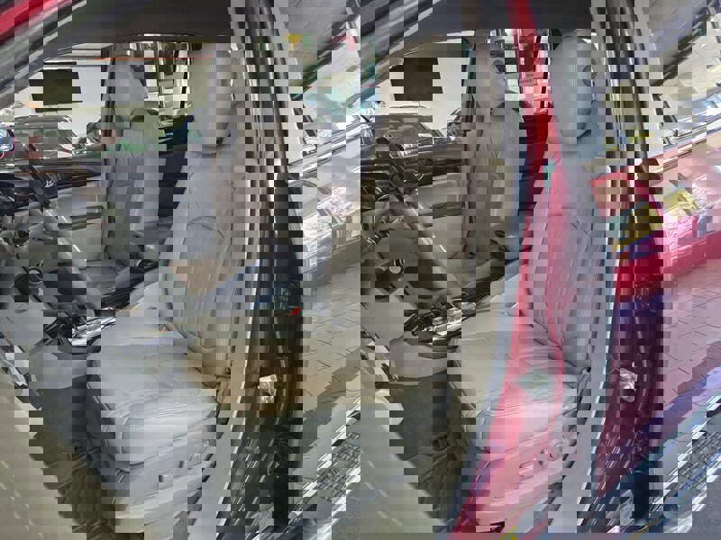 Used 2015 Buick Enclave Leather image 9