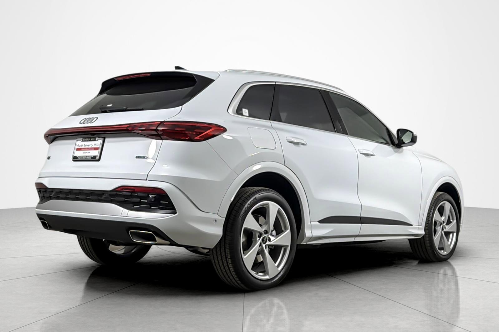 Used 2025 Audi Q5 Premium Plus w/ Premium Plus image 5